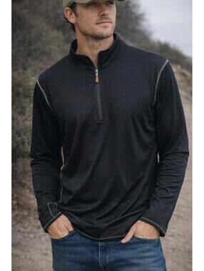 Visitor Premium Quarter Zip Pullover Black Size M NWT Stretch